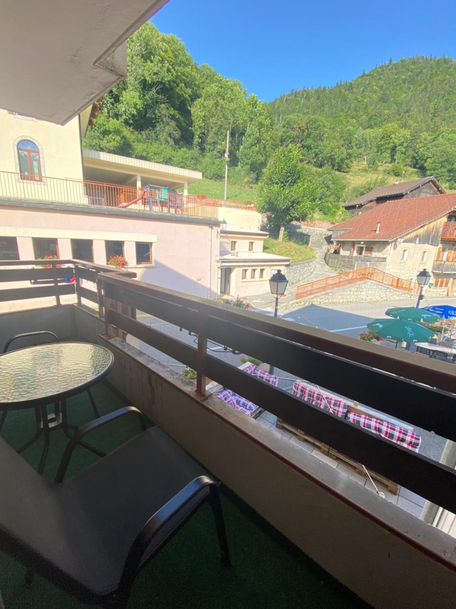 Auberge Le Bois Du Cornet La Forclaz Dış mekan fotoğraf
